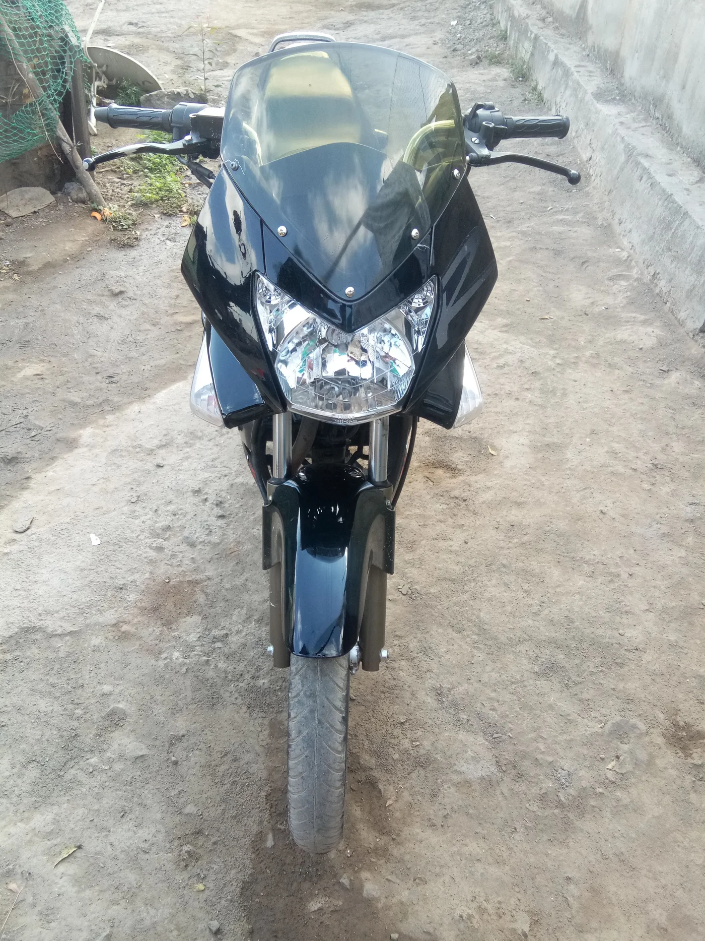 2005 Hero Honda Karizma R for sale in Pune | Do Pahiyaa
