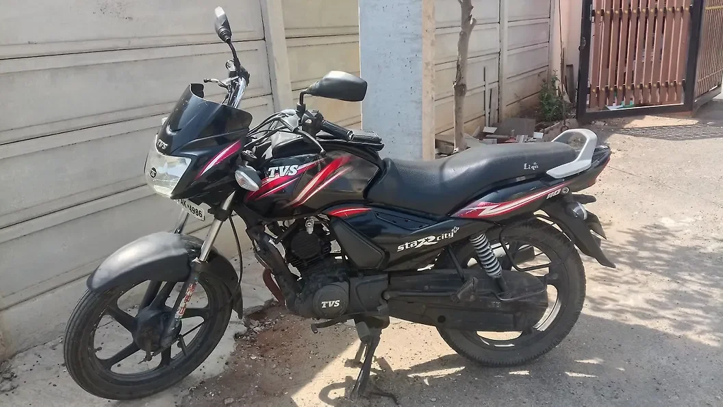 TVS Star City Plus ES - View 1