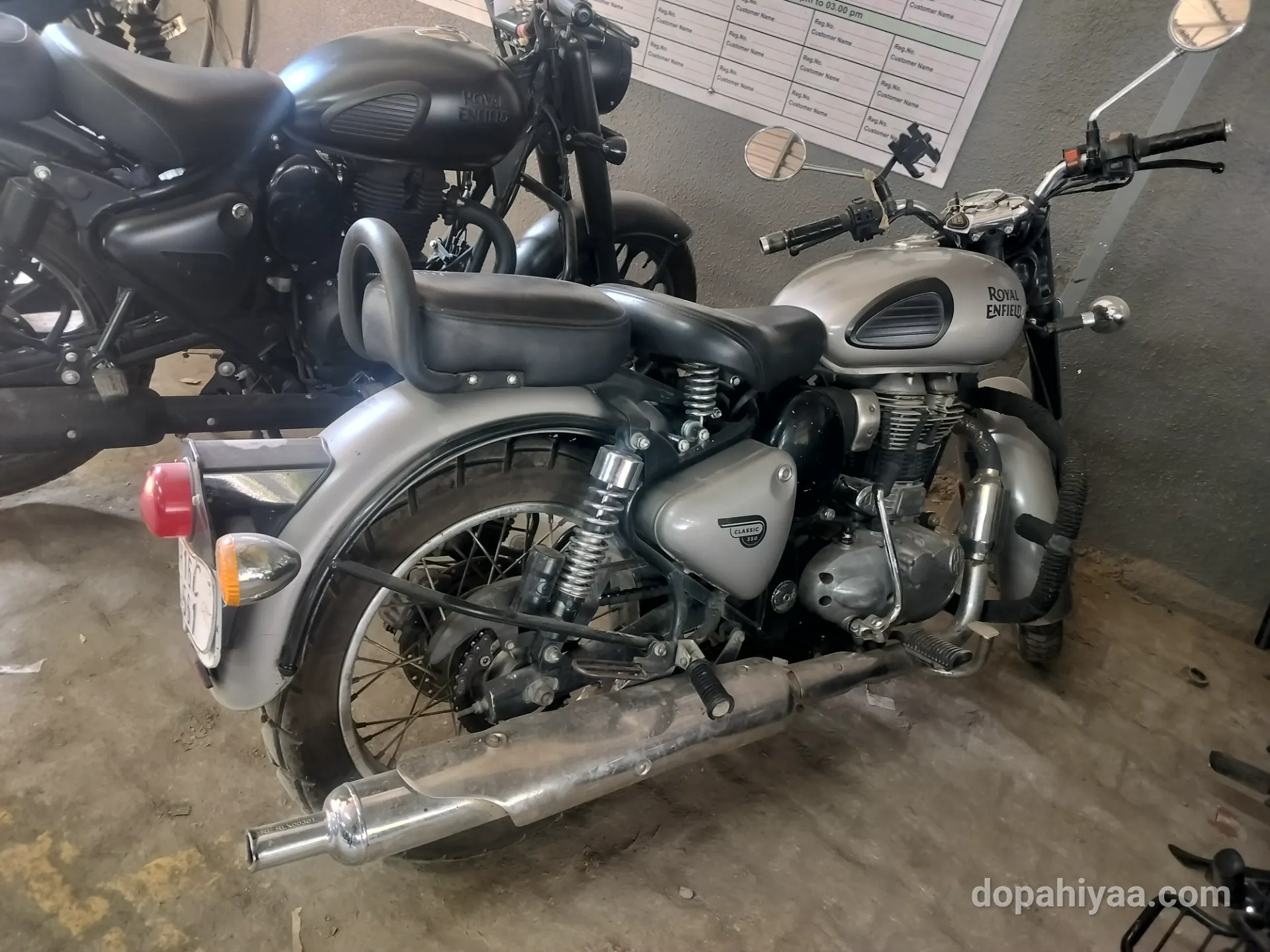 Used 2020 Royal Enfield Classic 350 in Pune | Verified Listing